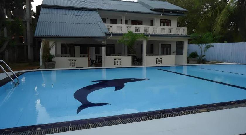Kent Hotel Tissamaharama Exterior photo